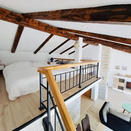 Modern Attic * Supetarska Draga